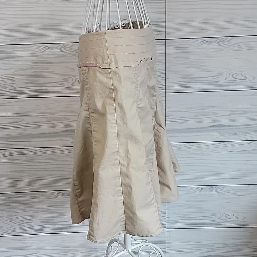 Guess khaki mini skirt in cotton Women's Size 26